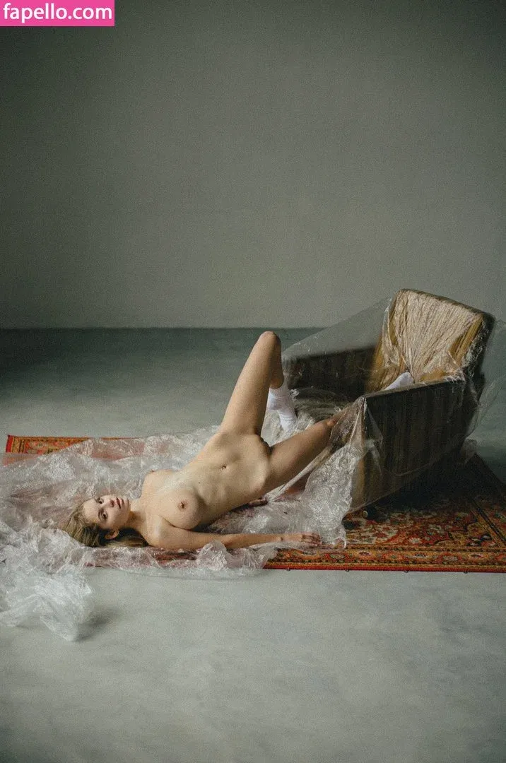 lyubovvomne Onlyfans Photo Gallery 