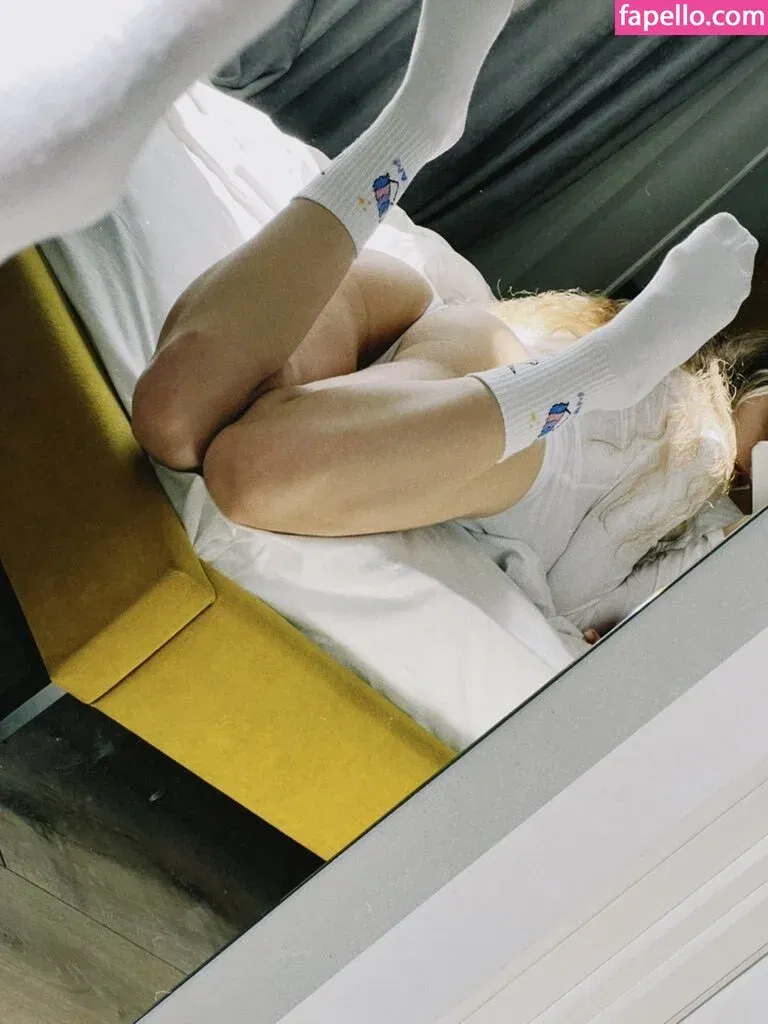 lyubovvomne Onlyfans Photo Gallery 