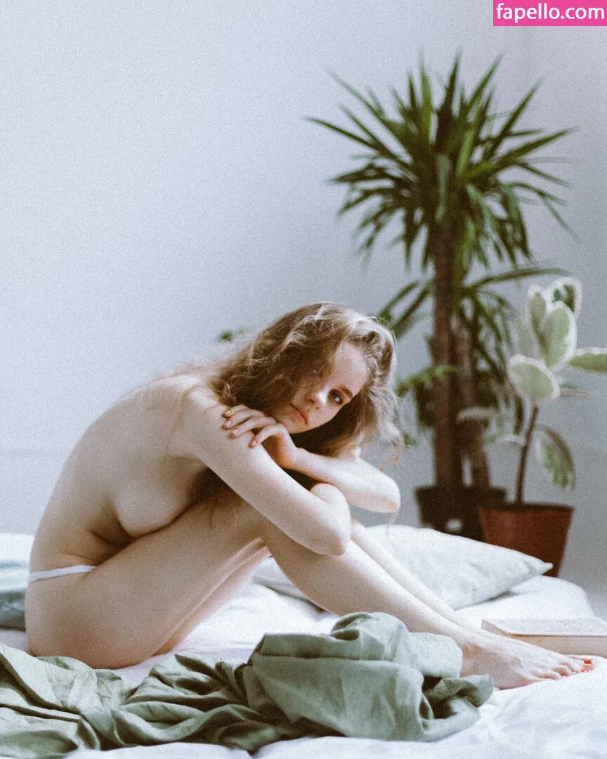 lyubovvomne Onlyfans Photo Gallery 