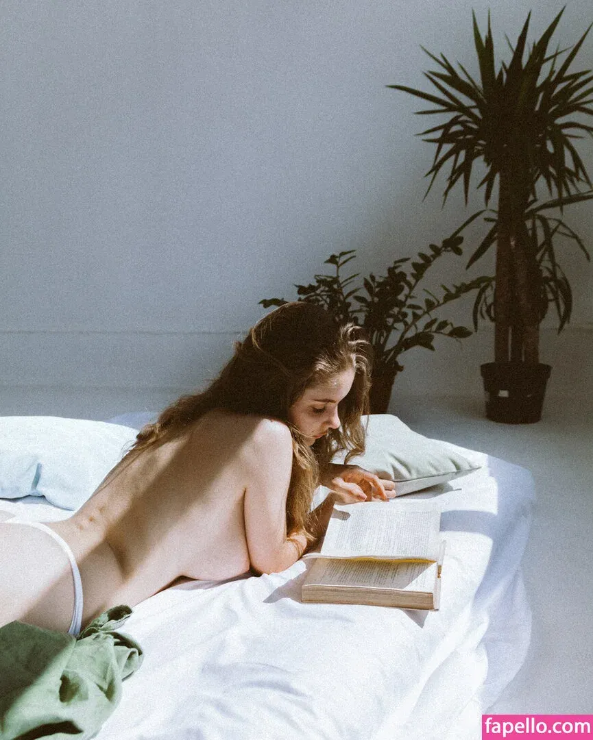 lyubovvomne Onlyfans Photo Gallery 