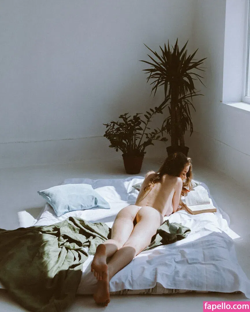 lyubovvomne Onlyfans Photo Gallery 