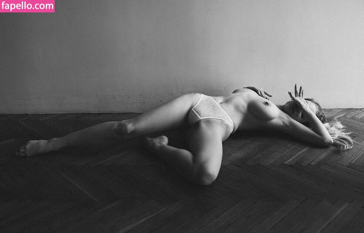 lyubovvomne Onlyfans Photo Gallery 