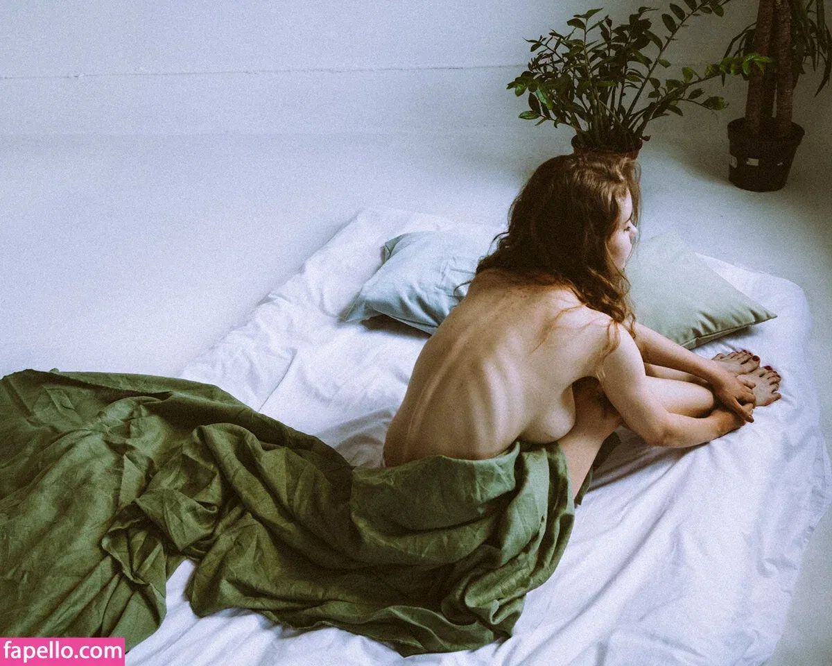 lyubovvomne Onlyfans Photo Gallery 