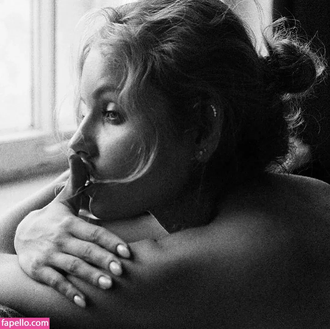 lyubovvomne Onlyfans Photo Gallery 