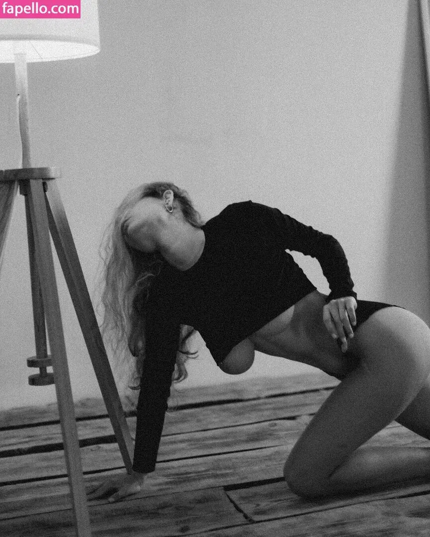 lyubovvomne Onlyfans Photo Gallery 