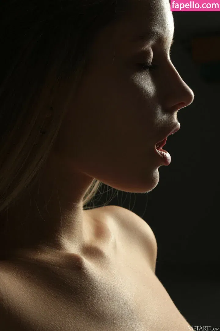 lyubovvomne Onlyfans Photo Gallery 