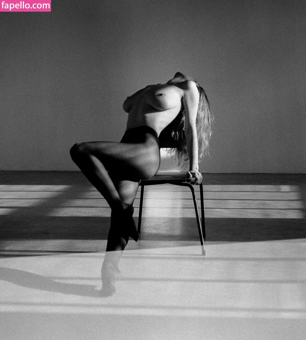 lyubovvomne Onlyfans Photo Gallery 