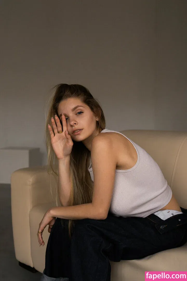 lyubovvomne Onlyfans Photo Gallery 