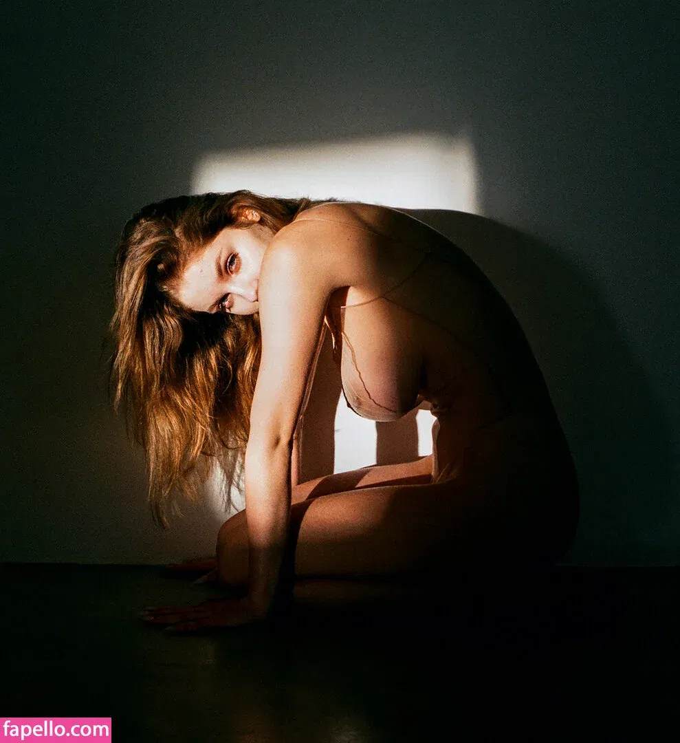 lyubovvomne Onlyfans Photo Gallery 