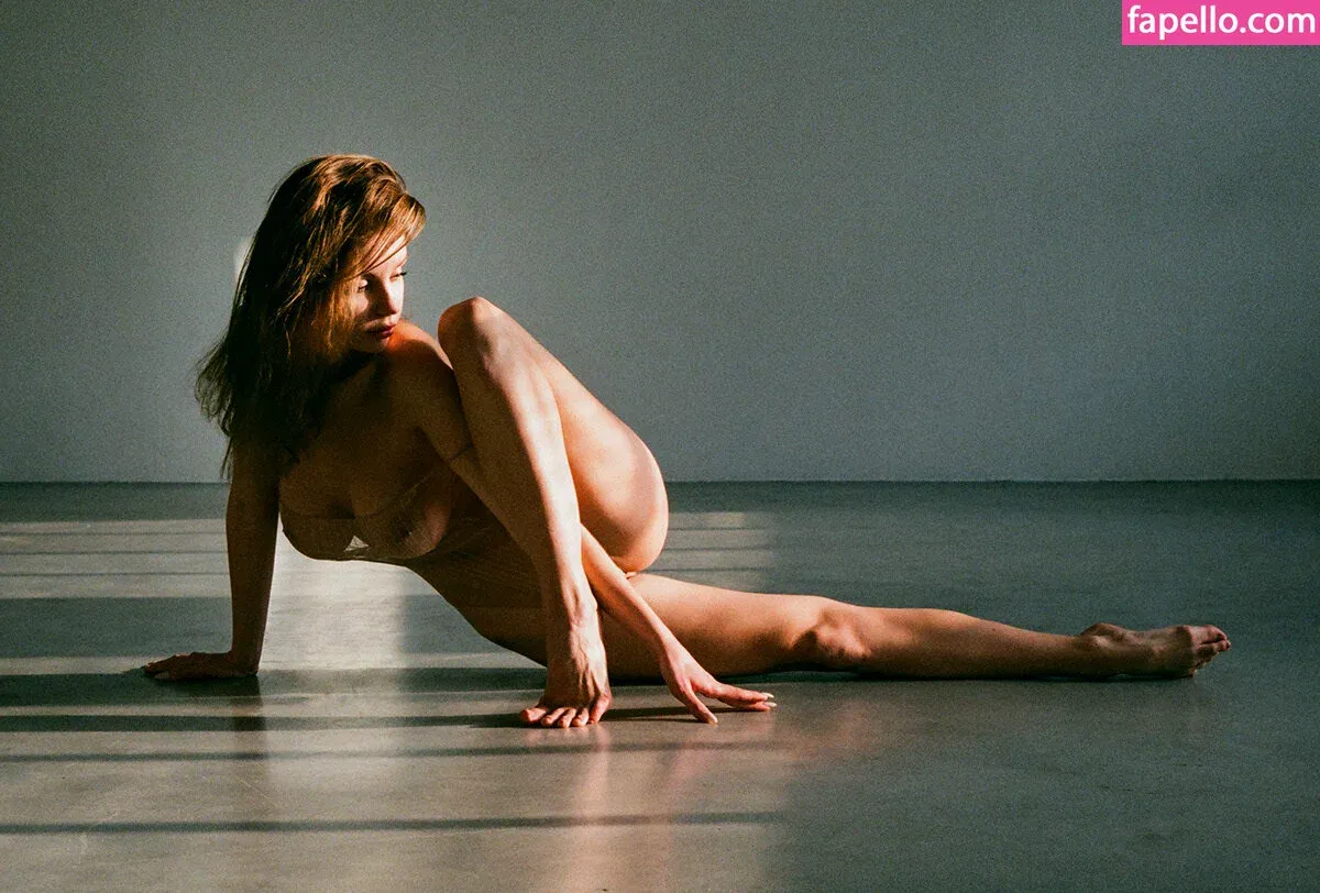 lyubovvomne Onlyfans Photo Gallery 