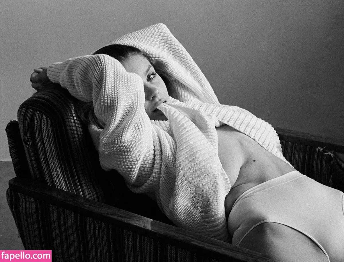 lyubovvomne Onlyfans Photo Gallery 