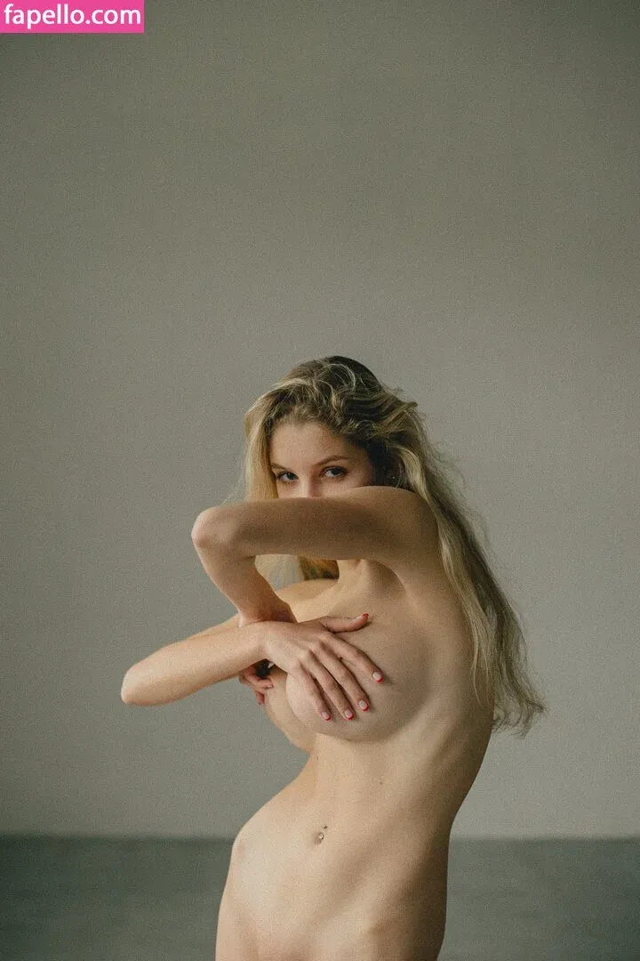 lyubovvomne Onlyfans Photo Gallery 