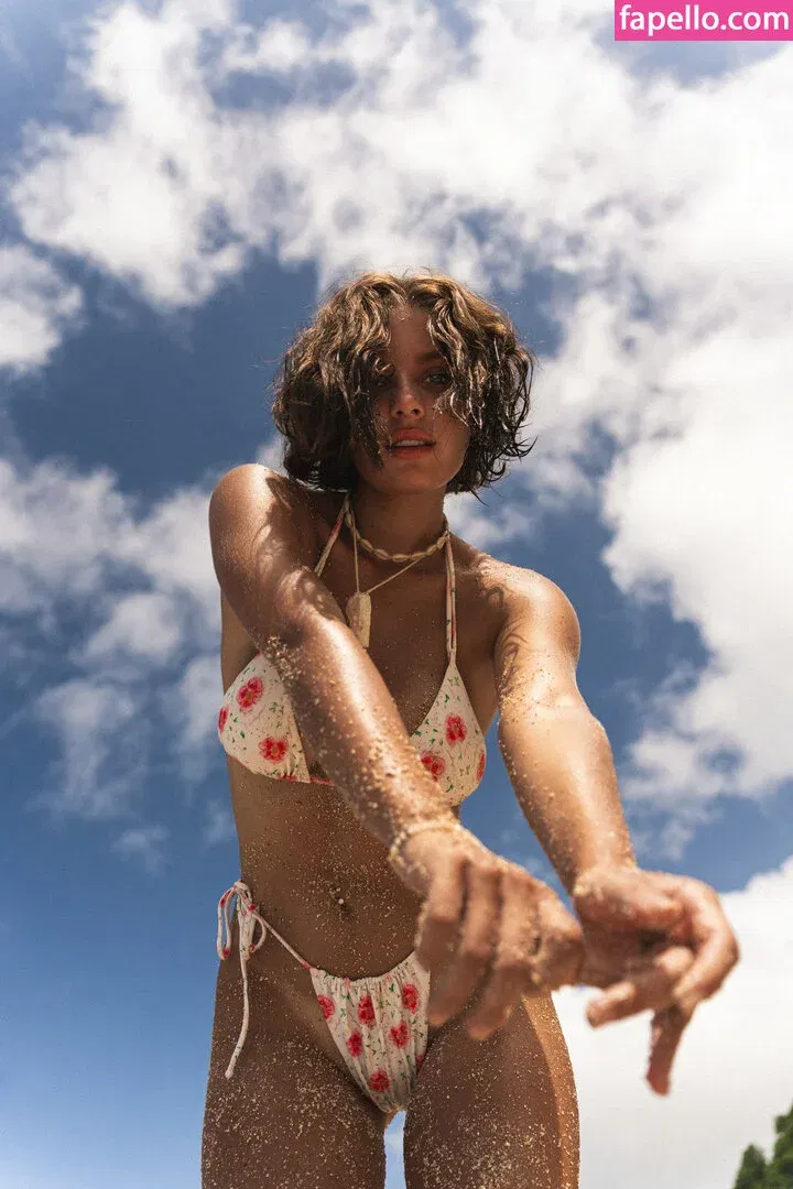 lyubovvomne Onlyfans Photo Gallery 