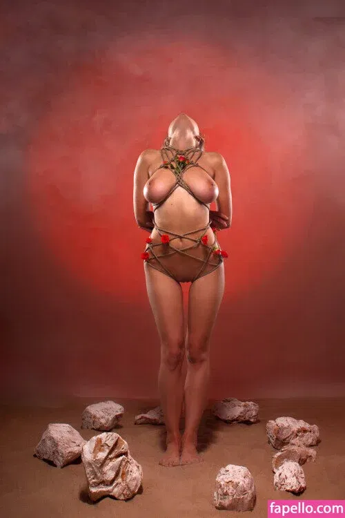 lyubovvomne Onlyfans Photo Gallery 