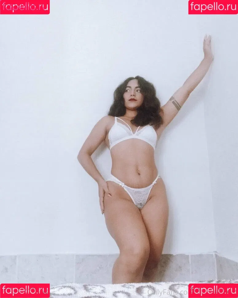 latinamarne Onlyfans Photo Gallery 