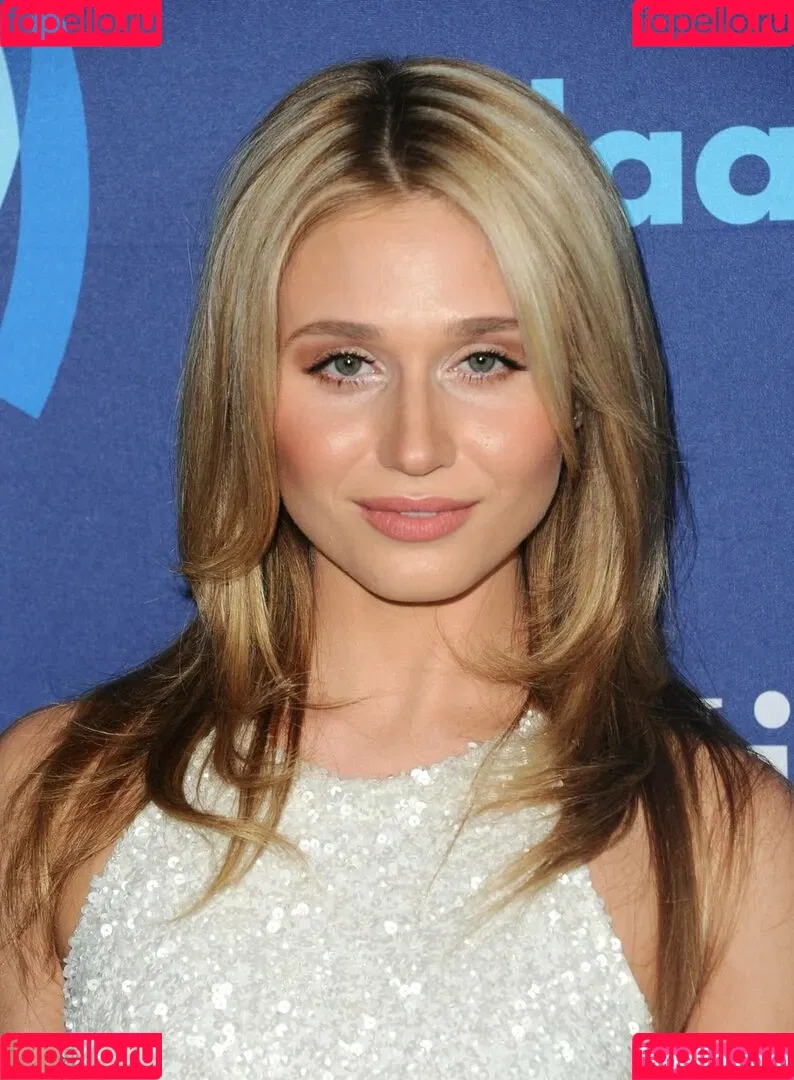Rita Volk Onlyfans Photo Gallery 