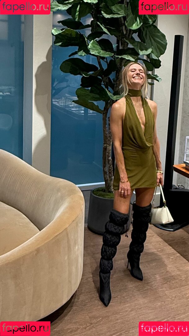 Rita Volk Onlyfans Photo Gallery 