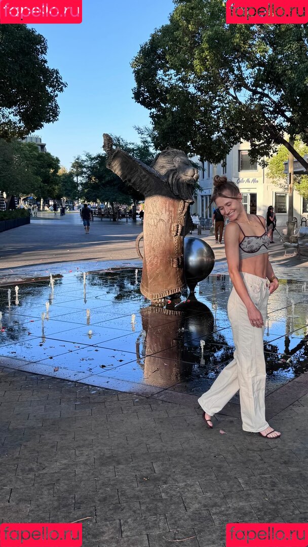 Rita Volk Onlyfans Photo Gallery 