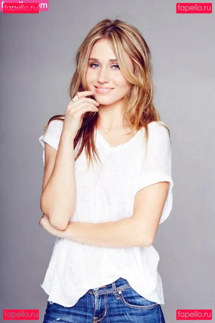 Rita Volk Onlyfans Photo Gallery 