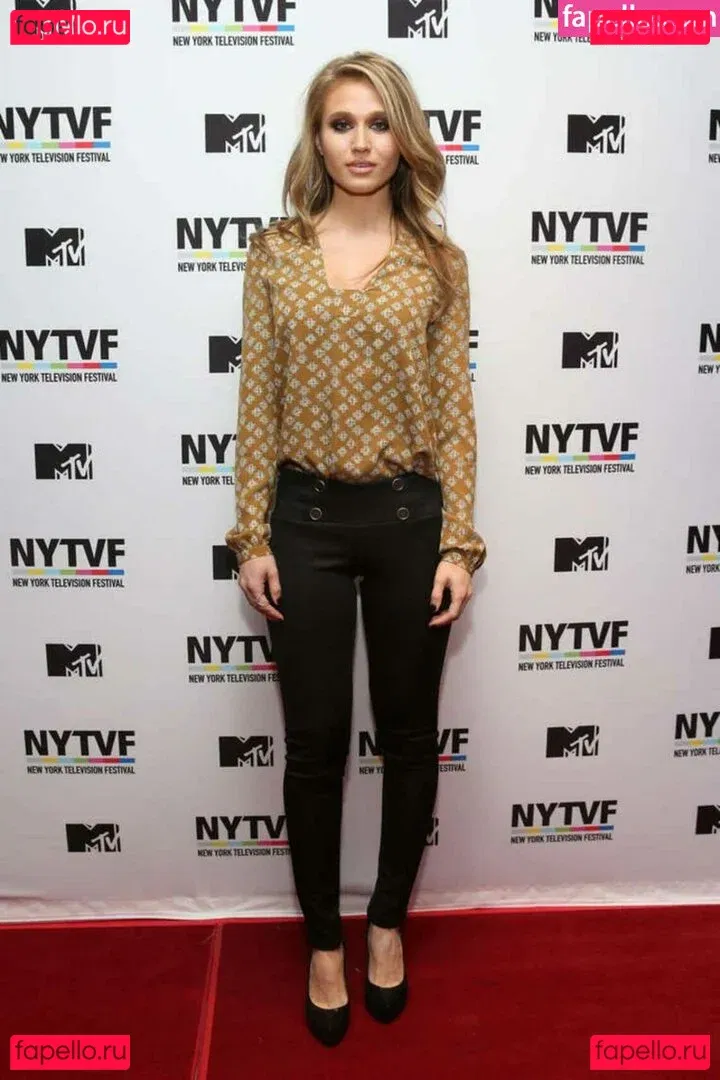 Rita Volk Onlyfans Photo Gallery 