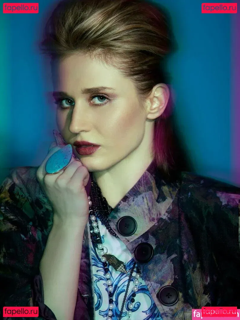 Rita Volk Onlyfans Photo Gallery 