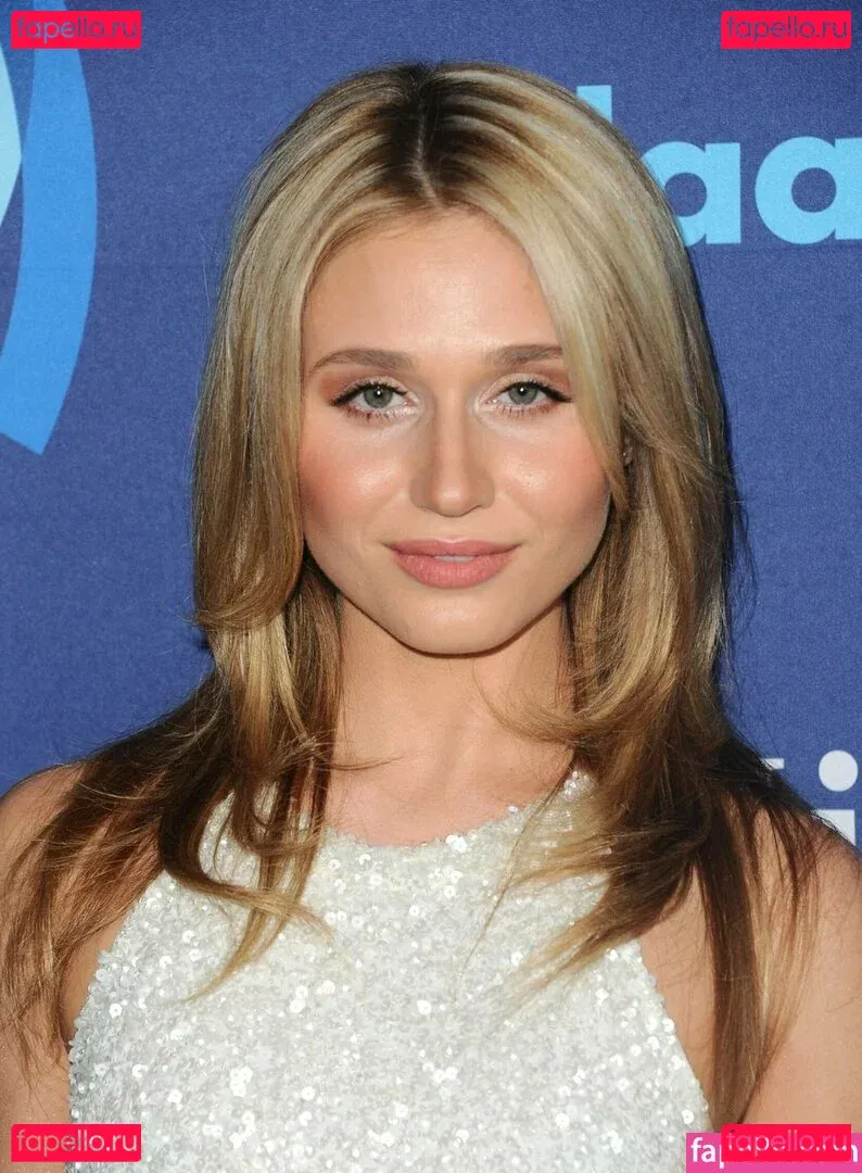 Rita Volk Onlyfans Photo Gallery 