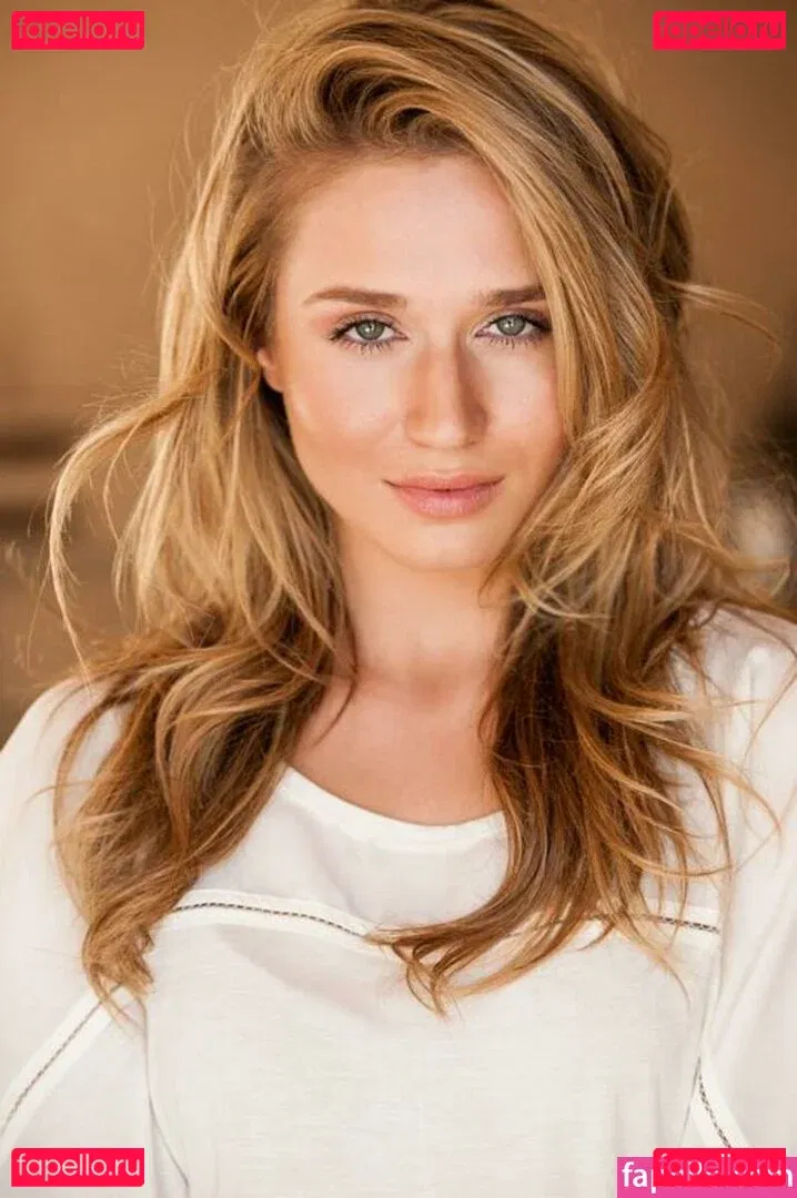 Rita Volk Onlyfans Photo Gallery 