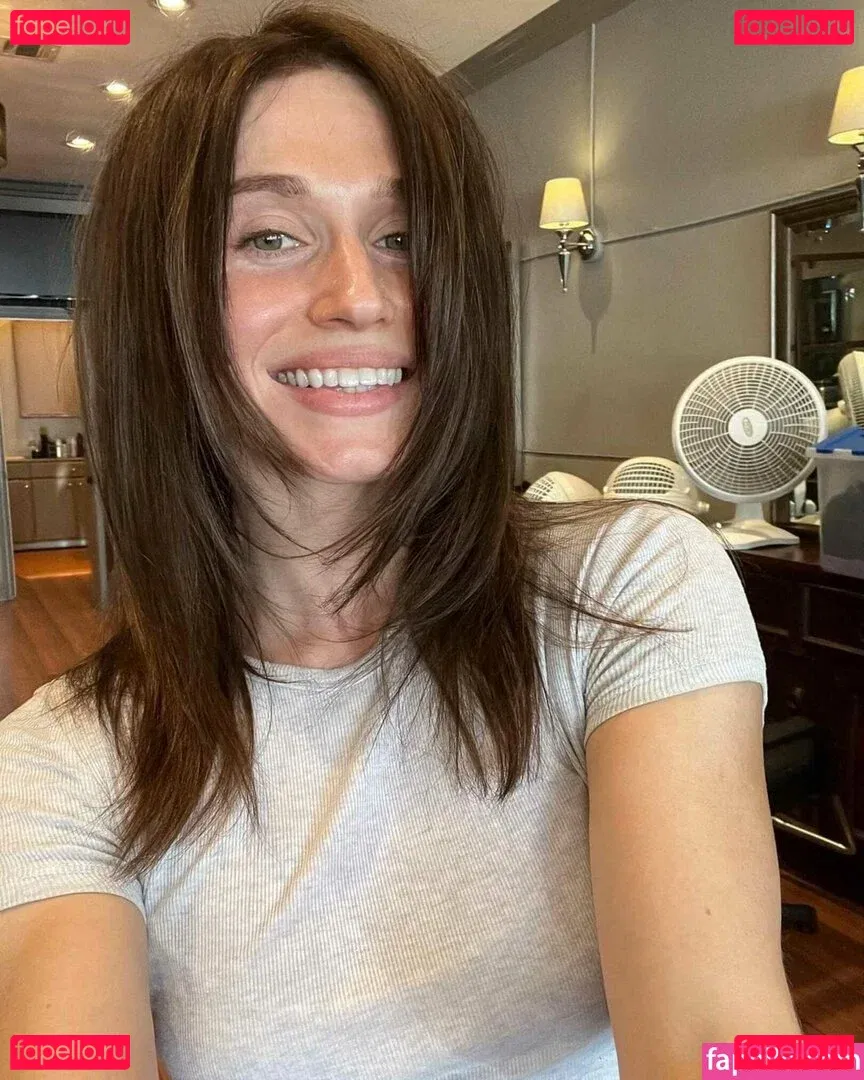 Rita Volk Onlyfans Photo Gallery 