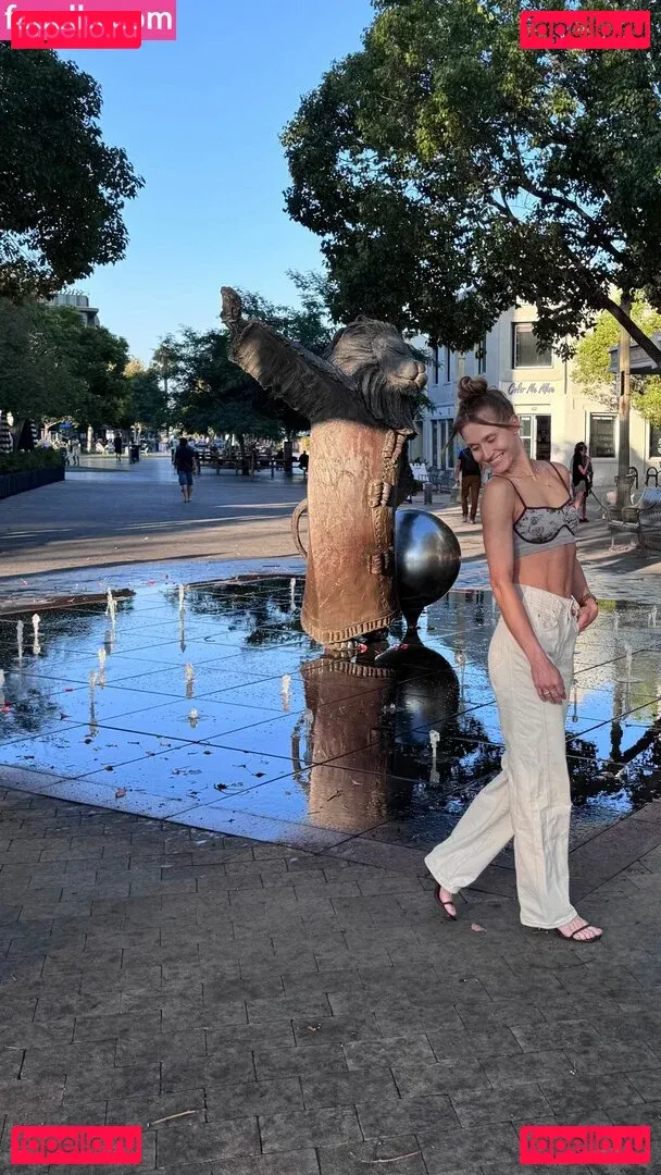 Rita Volk Onlyfans Photo Gallery 