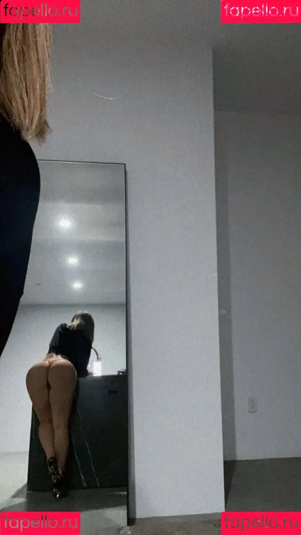 Lauren Pisciotta Onlyfans Photo Gallery 