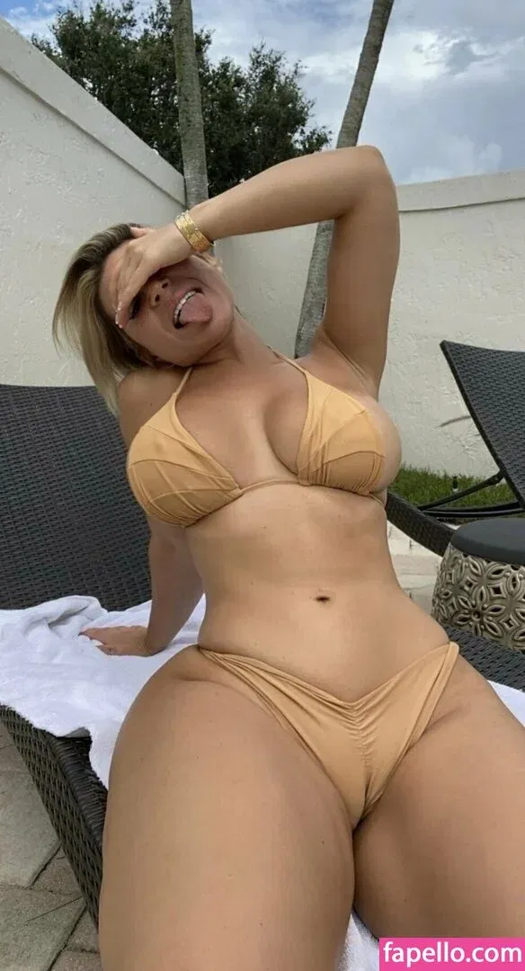 Lauren Pisciotta Onlyfans Photo Gallery 