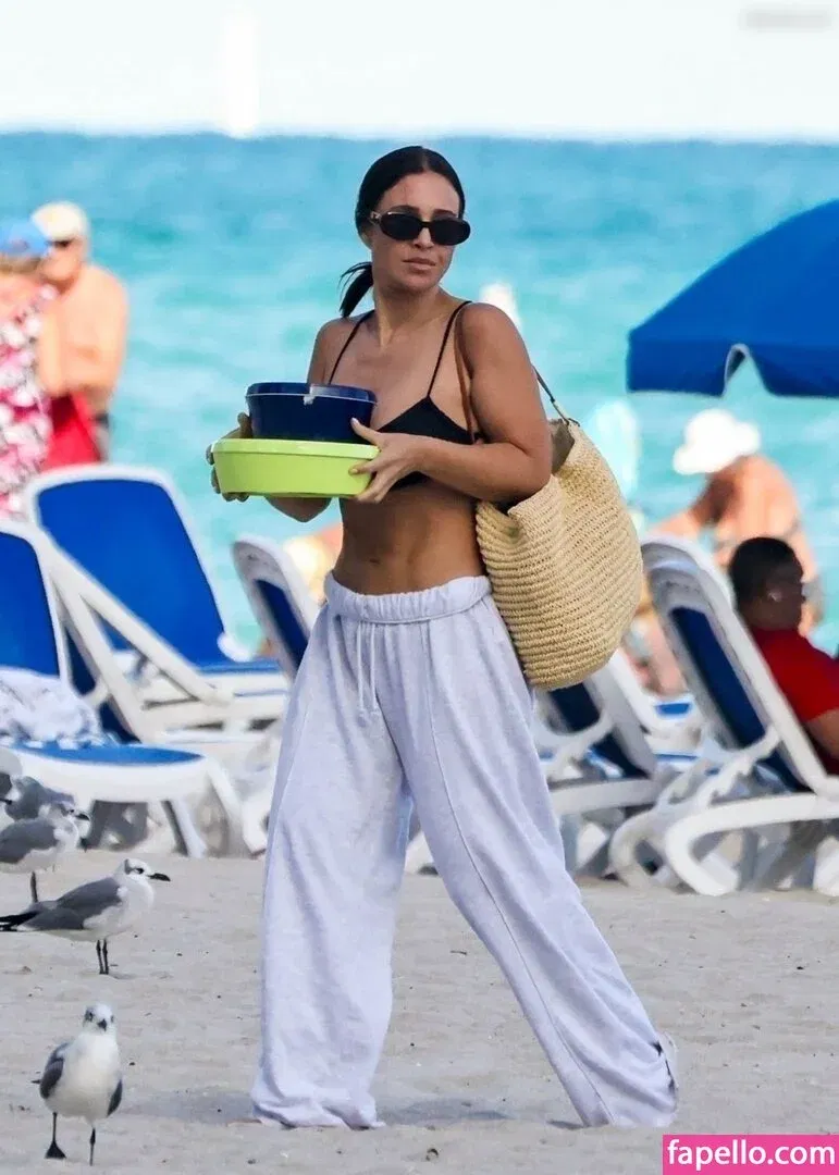 Lauren Pisciotta Onlyfans Photo Gallery 