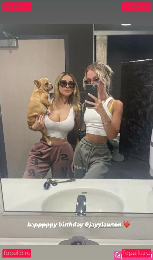 Lauren Pisciotta Onlyfans Photo Gallery 