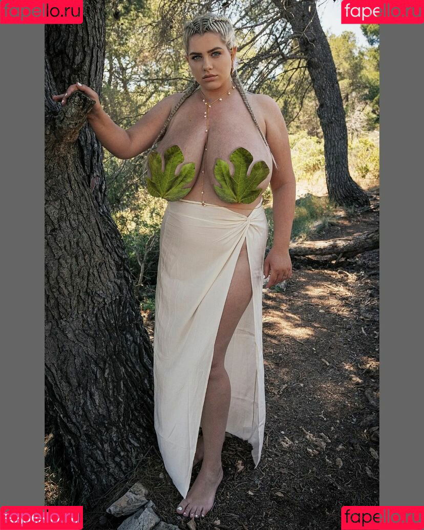 Nina Phoenix Onlyfans Photo Gallery 