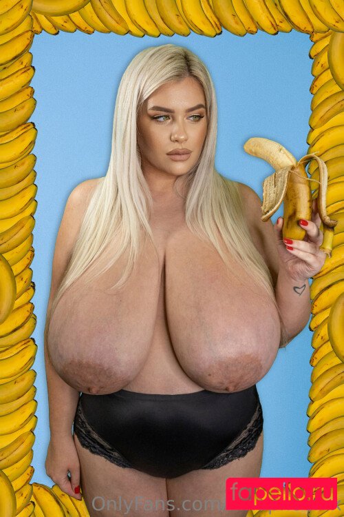 Nina Phoenix Onlyfans Photo Gallery 