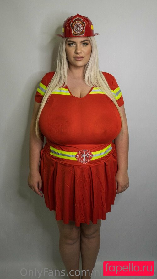 Nina Phoenix Onlyfans Photo Gallery 