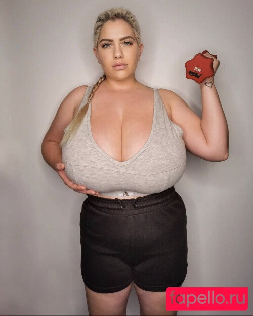 Nina Phoenix Onlyfans Photo Gallery 