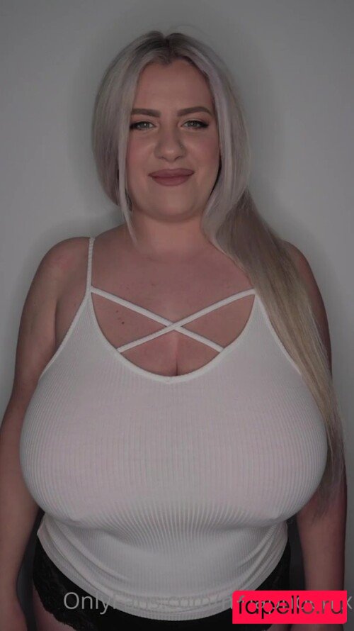 Nina Phoenix Onlyfans Photo Gallery 