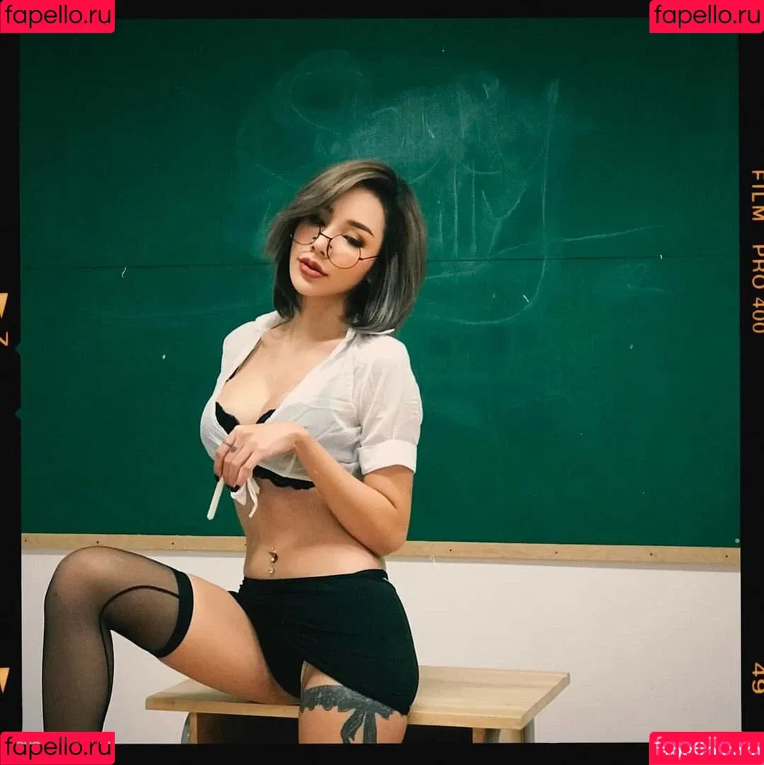 chaly_xx Onlyfans Photo Gallery 