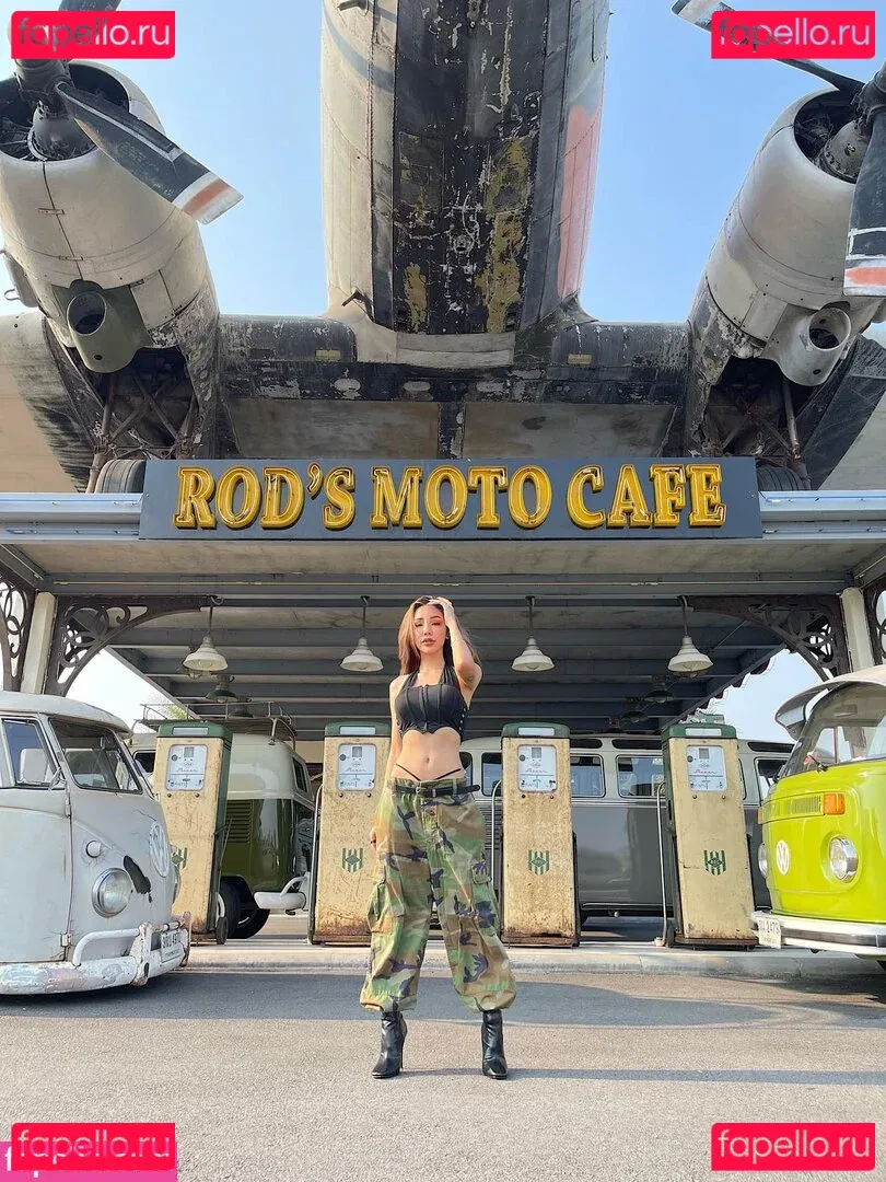 chaly_xx Onlyfans Photo Gallery 