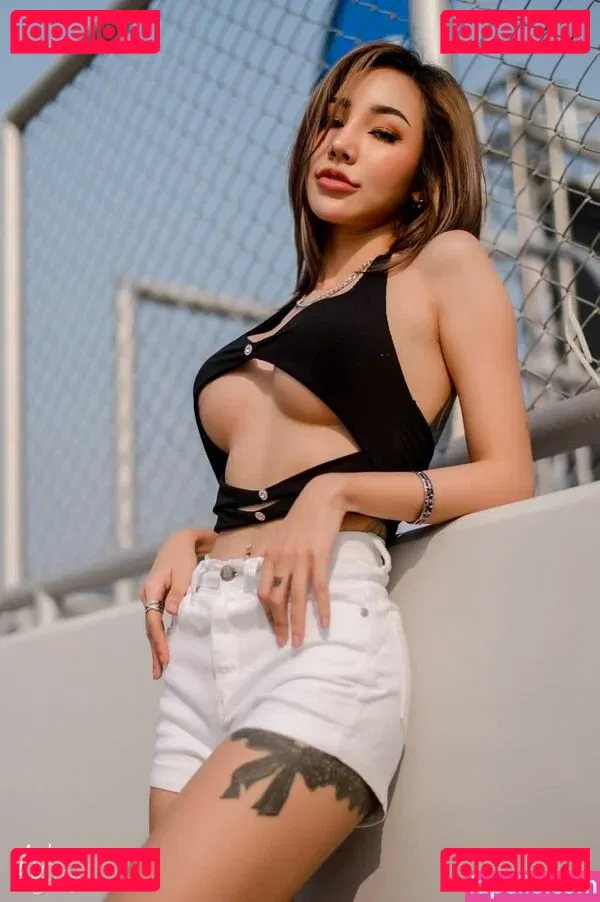 chaly_xx Onlyfans Photo Gallery 