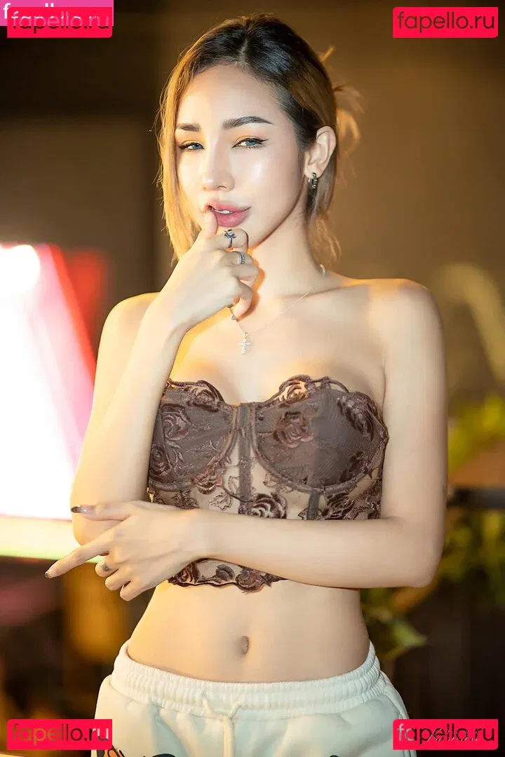 chaly_xx Onlyfans Photo Gallery 