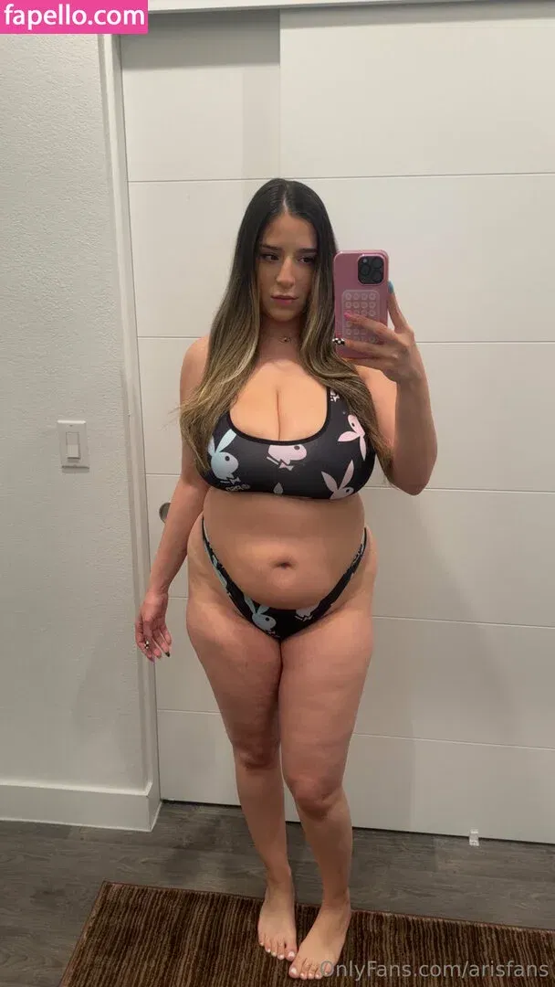 arisfans Onlyfans Photo Gallery 