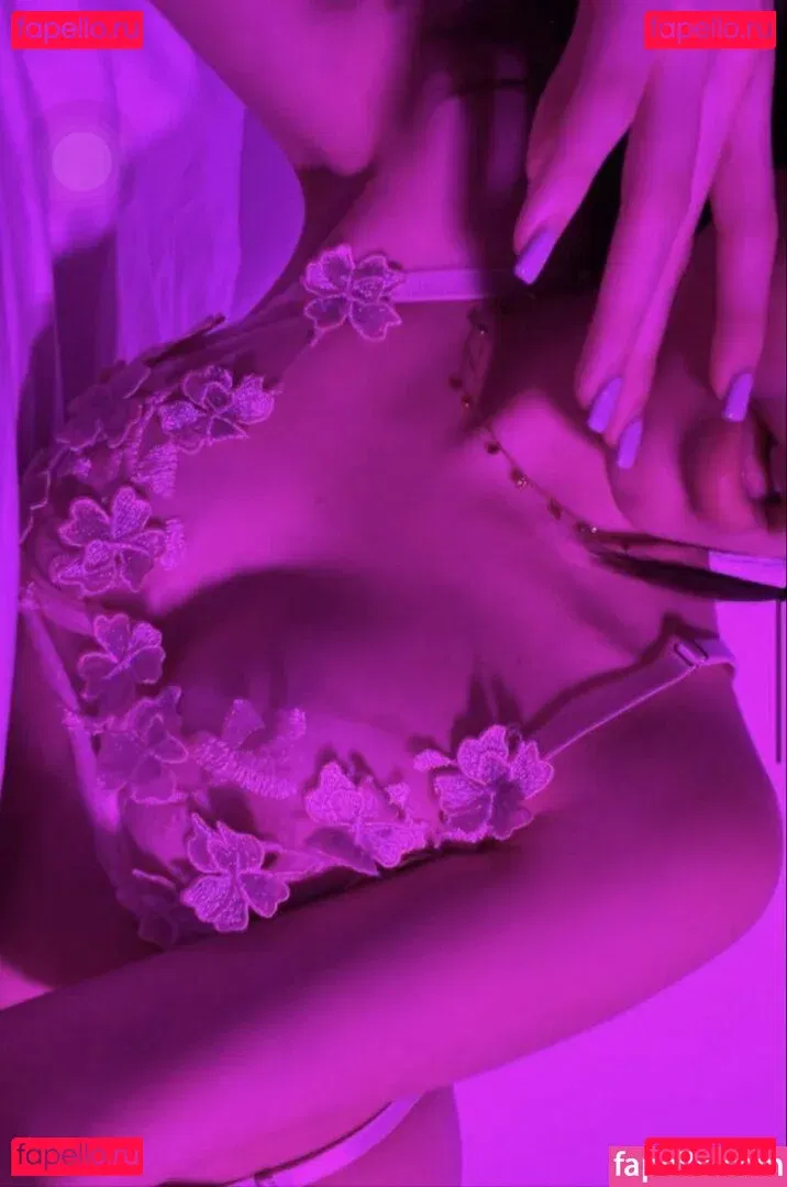 Fifi Rifis Onlyfans Photo Gallery 