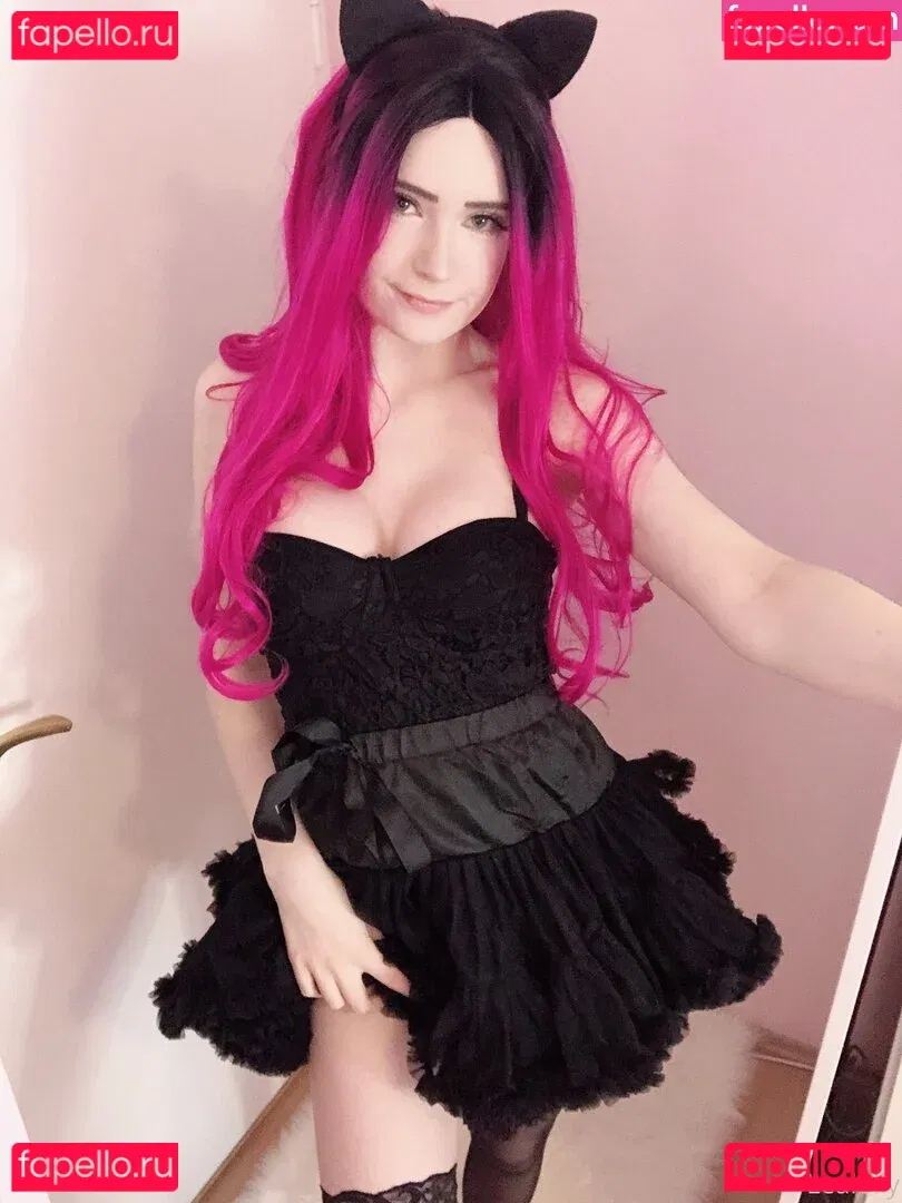 Lea Lolly Onlyfans Photo Gallery 