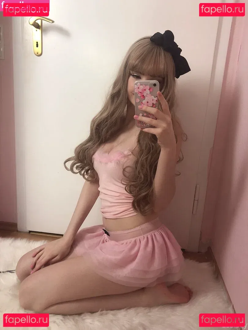 Lea Lolly Onlyfans Photo Gallery 