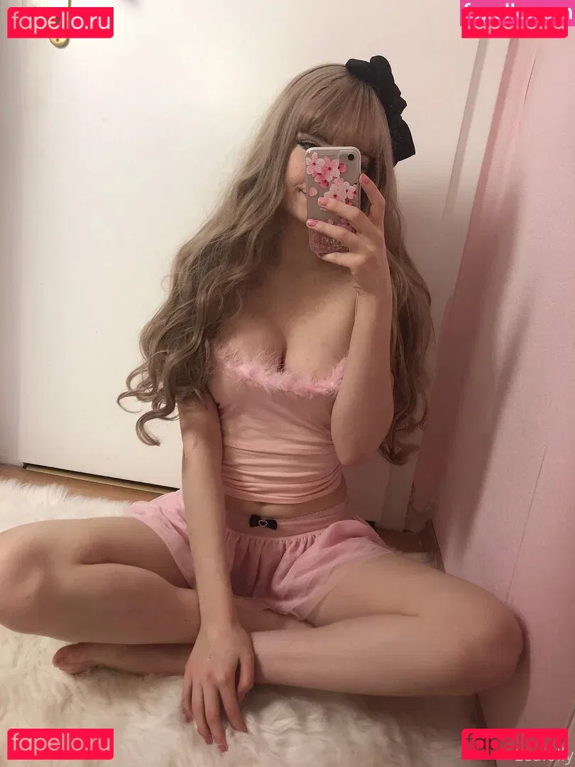 Lea Lolly Onlyfans Photo Gallery 