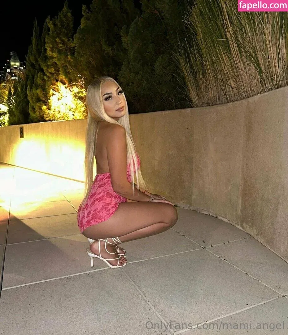 shesangele Onlyfans Photo Gallery 