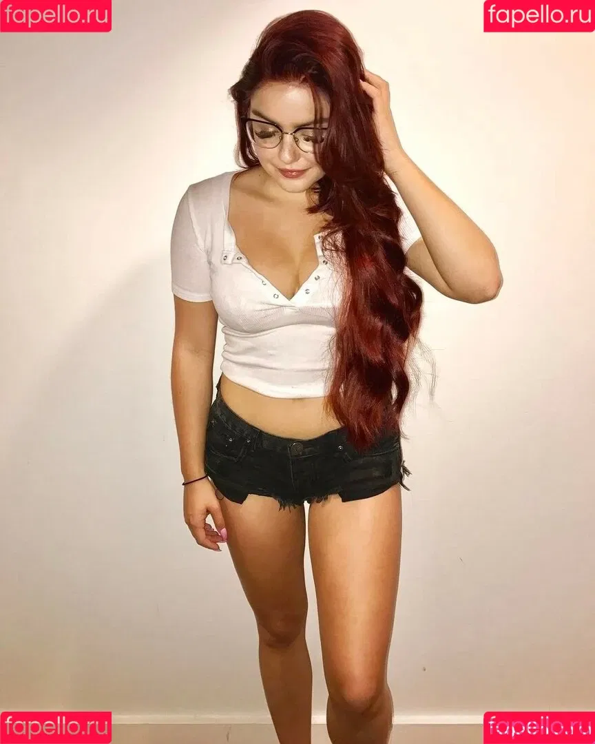Ariel Winter Onlyfans Photo Gallery 