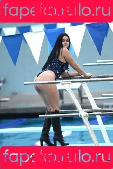 Ariel Winter Onlyfans Photo Gallery 